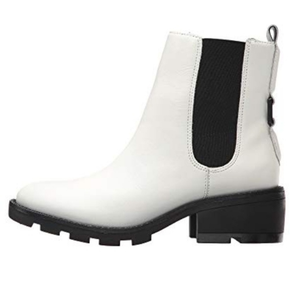 Street Chic Kendall & Kylie Booties - Picture 3 of 8